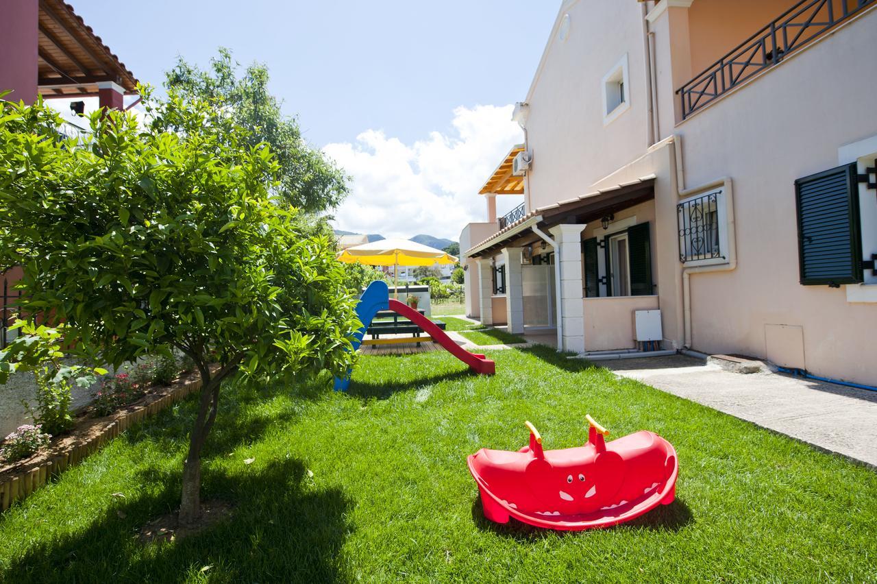 Anna Apartments Acharavi  Bagian luar foto