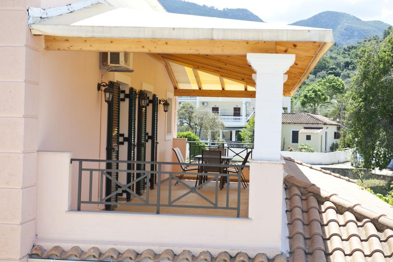 Anna Apartments Acharavi  Bagian luar foto