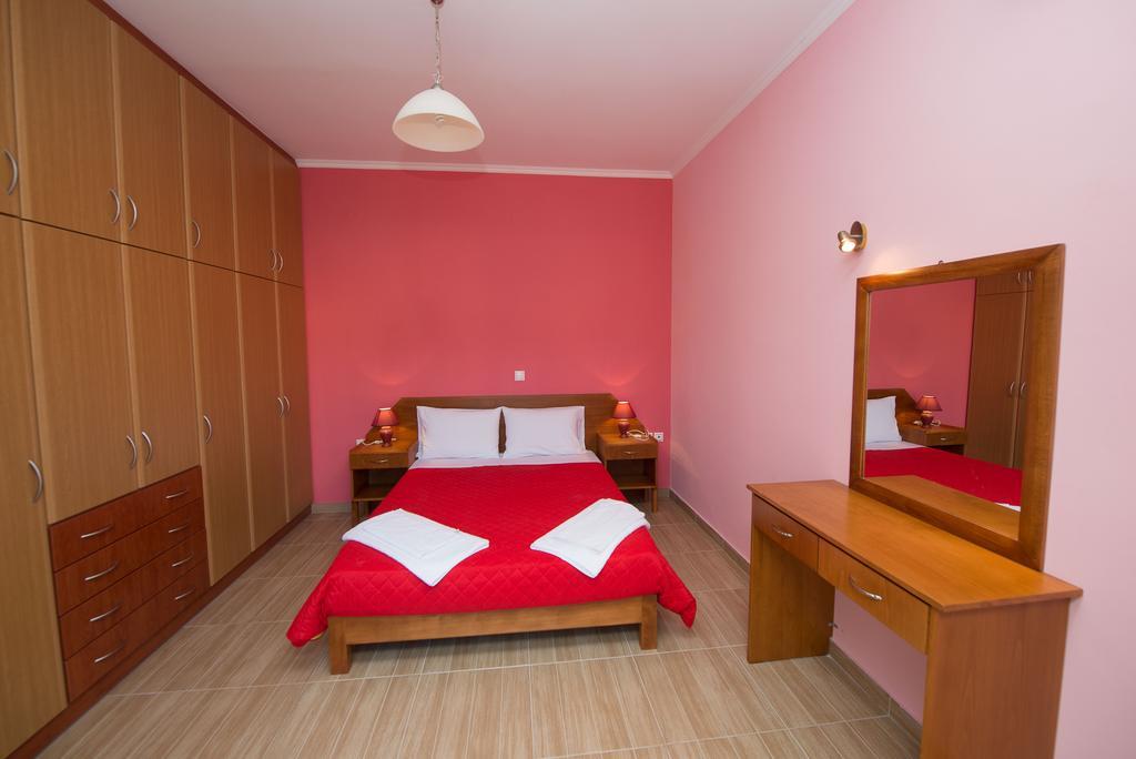 Anna Apartments Acharavi  Bagian luar foto